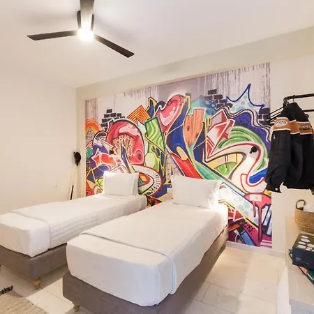 Lux Mia With Heated Pool, 2km To & Childrens Area! Villa