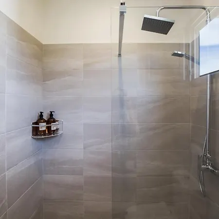 Lux Mia With Heated Pool, 2km To & Childrens Area! * Mikro Metochi