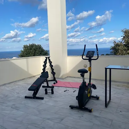 Villa Lux Mia With Heated Pool, 2km To & Childrens Area! *